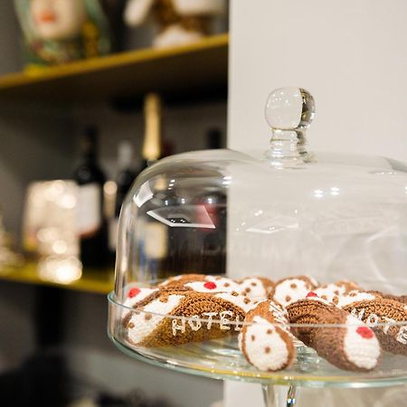 Alma Hotel Palermo Luaran gambar