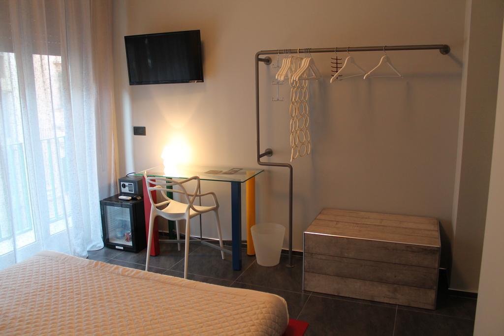 Alma Hotel Palermo Luaran gambar