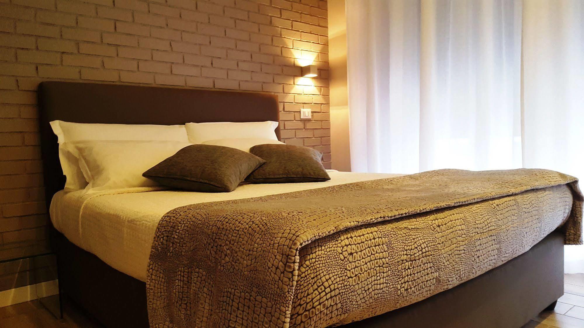 Alma Hotel Palermo Luaran gambar